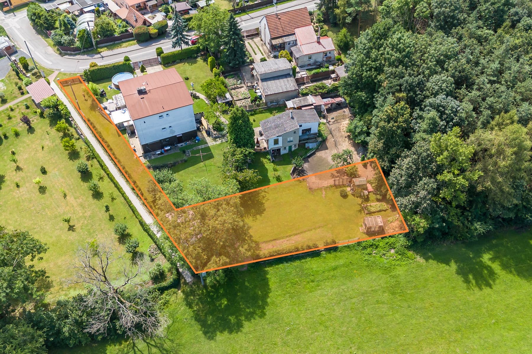 Predaj pozemku 886 m², K Dálnici, Panenské Břežany, Středočeský kraj Predaj pozemku 886 m², K Dálnici, Panenské Břežany, Středočeský kraj