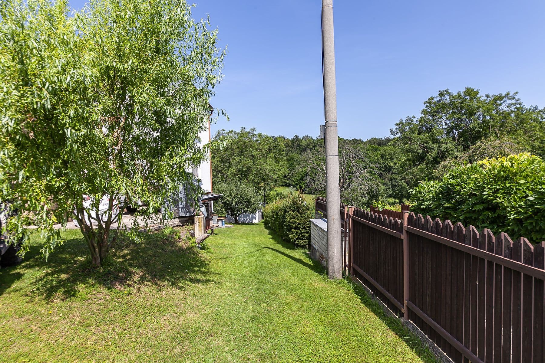 Predaj pozemku 886 m², K Dálnici, Panenské Břežany, Středočeský kraj Predaj pozemku 886 m², K Dálnici, Panenské Břežany, Středočeský kraj