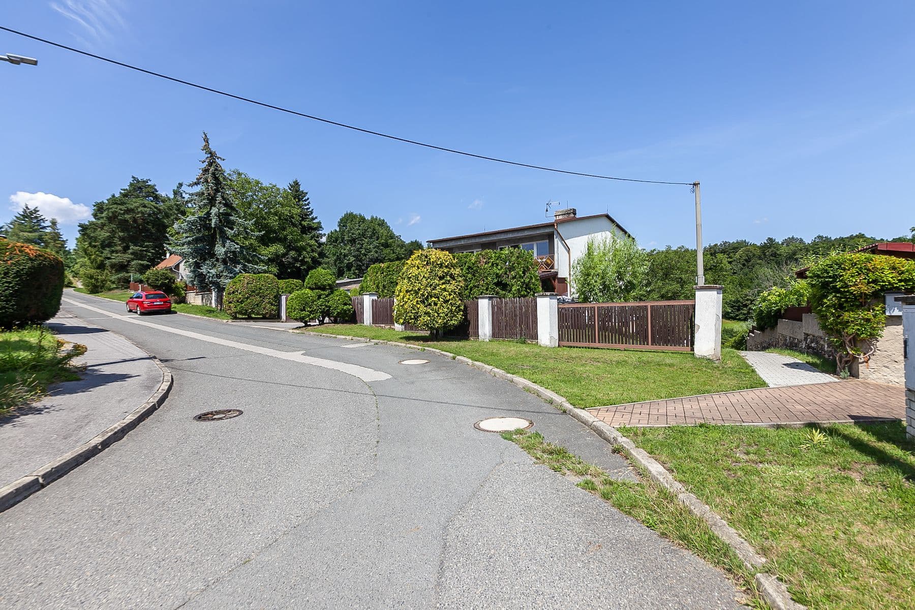 Predaj pozemku 886 m², K Dálnici, Panenské Břežany, Středočeský kraj Predaj pozemku 886 m², K Dálnici, Panenské Břežany, Středočeský kraj