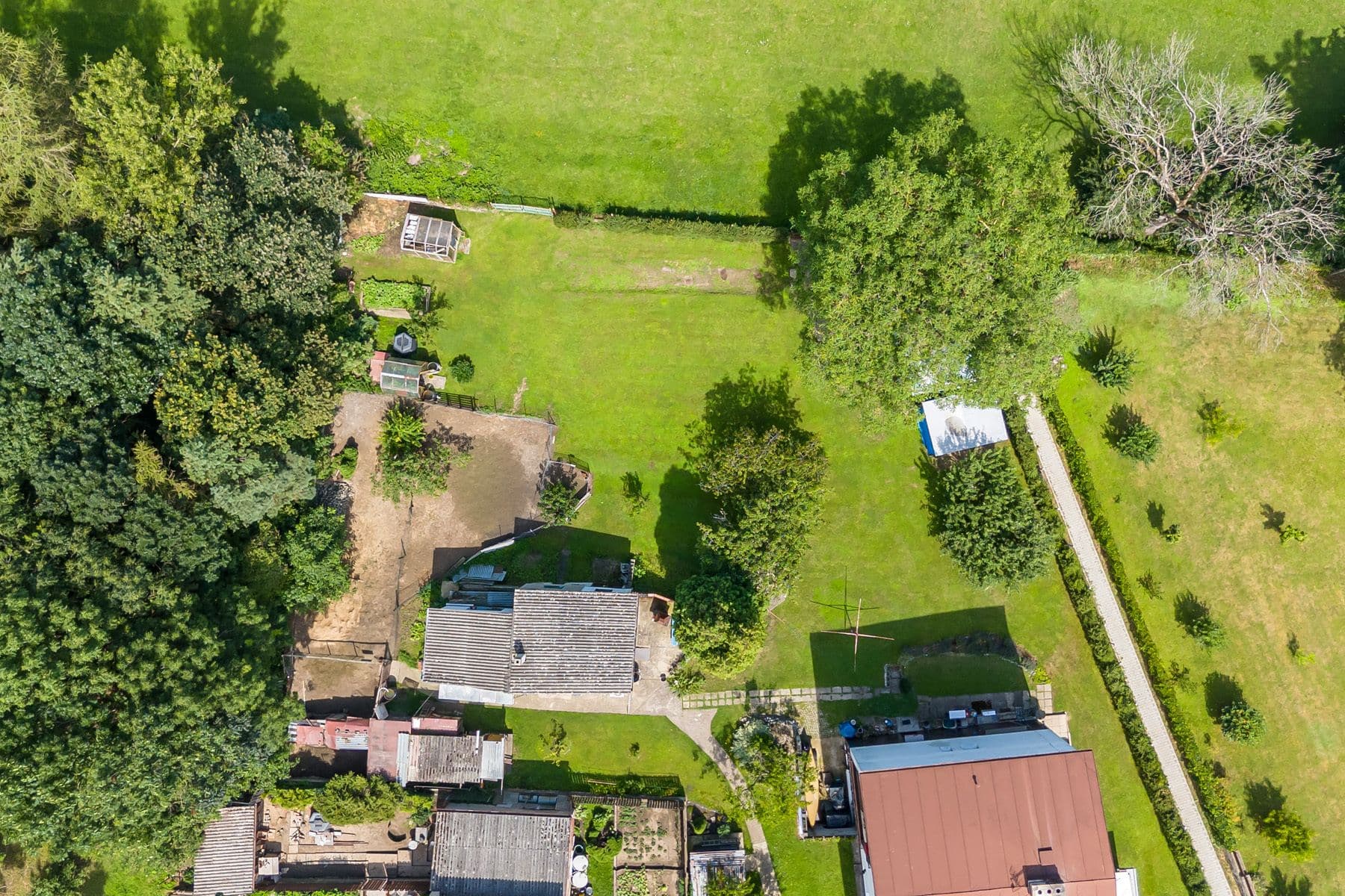 Predaj pozemku 886 m², K Dálnici, Panenské Břežany, Středočeský kraj Predaj pozemku 886 m², K Dálnici, Panenské Břežany, Středočeský kraj