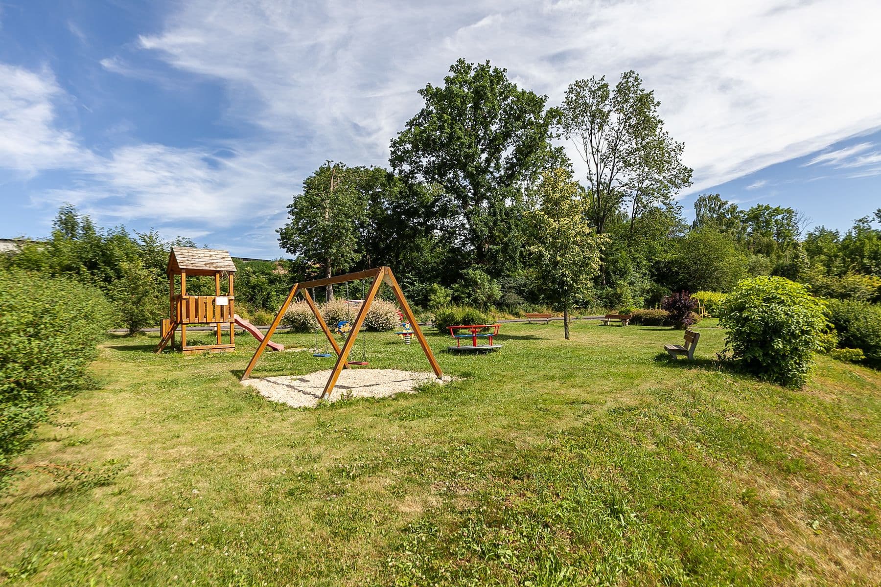 Predaj pozemku 1.175 m², Stranný, Středočeský kraj Predaj pozemku 1.175 m², Stranný, Středočeský kraj