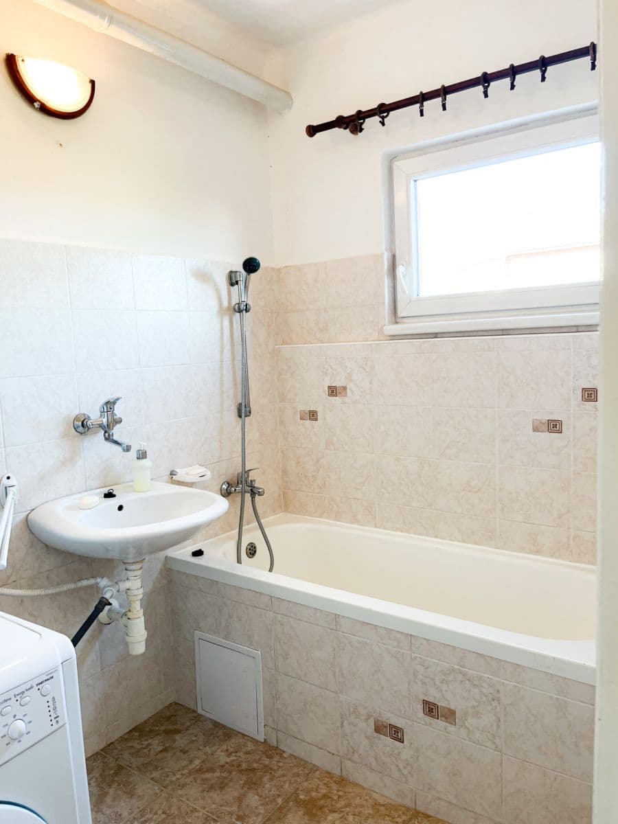 Predaj bytu 2-izbový 64 m², Smetanova, Pardubice, Pardubický kraj Predaj bytu 2-izbový 64 m², Smetanova, Pardubice, Pardubický kraj