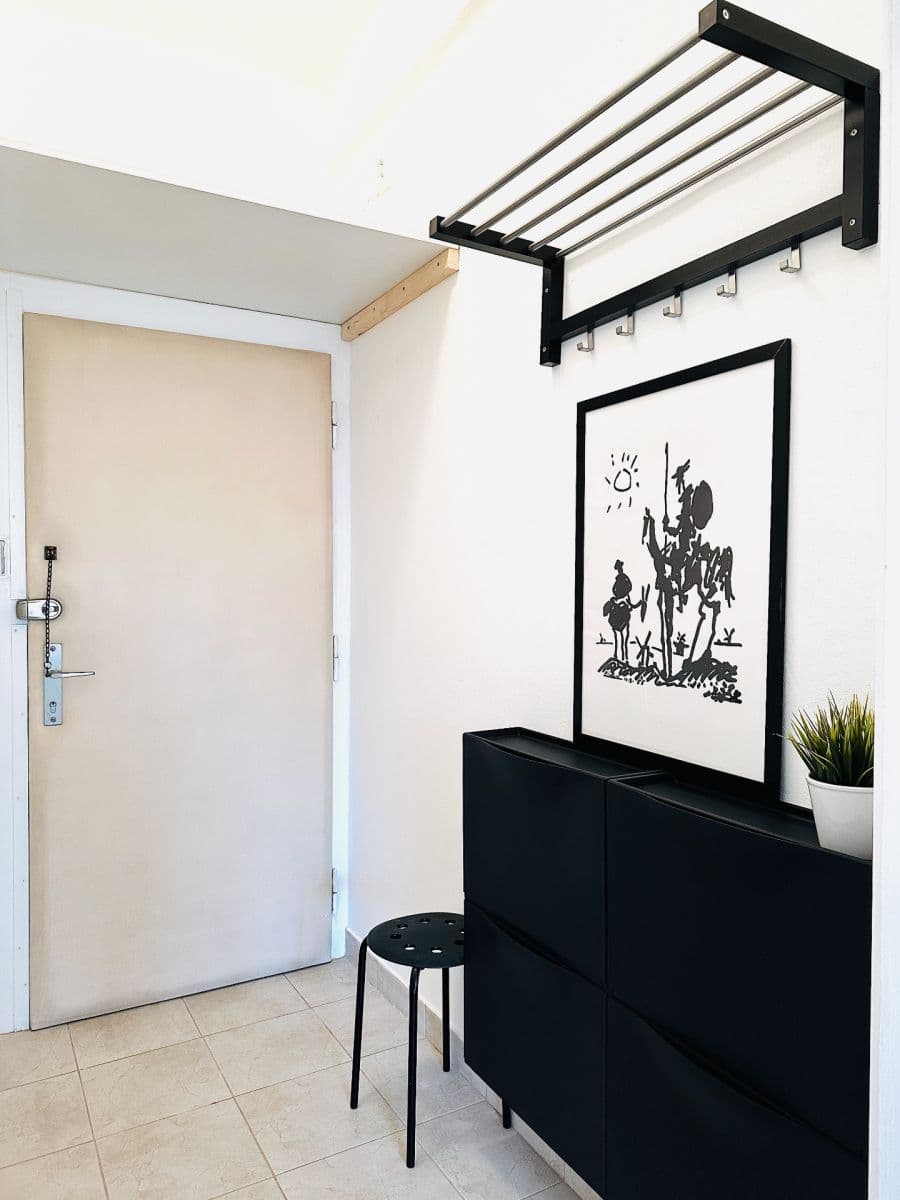 Prenájom bytu 1-izbový 30 m², Přípotoční, Praha, Praha Prenájom bytu 1-izbový 30 m², Přípotoční, Praha, Praha