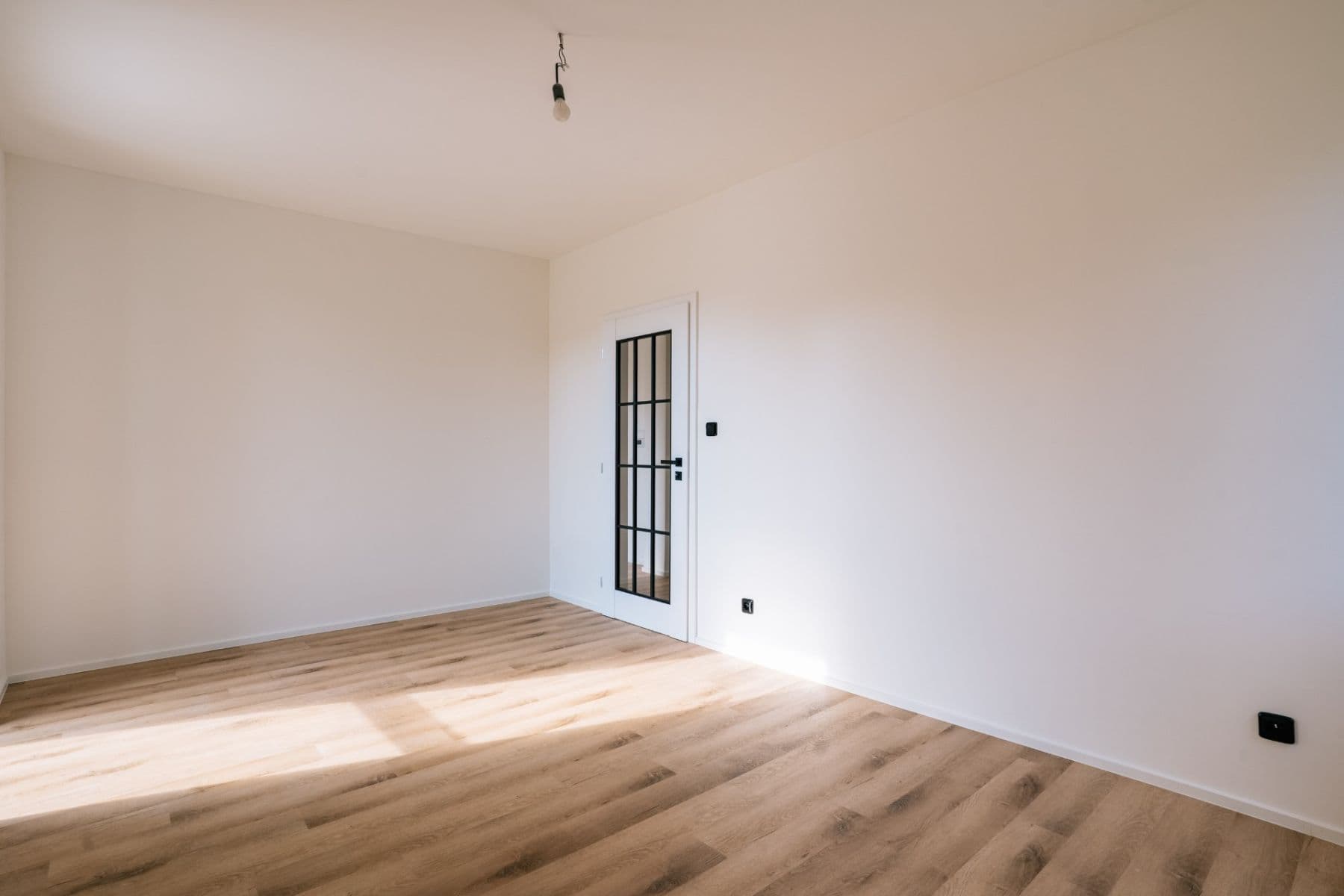 Predaj domu 150 m², pozemek 1.205 m², Na Zálepech, Dolní Břežany, Středočeský kraj Predaj domu 150 m², pozemek 1.205 m², Na Zálepech, Dolní Břežany, Středočeský kraj