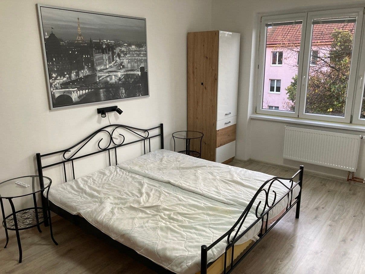 Prenájom bytu 2-izbový 51 m², 28. října, Louny, Ústecký kraj Prenájom bytu 2-izbový 51 m², 28. října, Louny, Ústecký kraj
