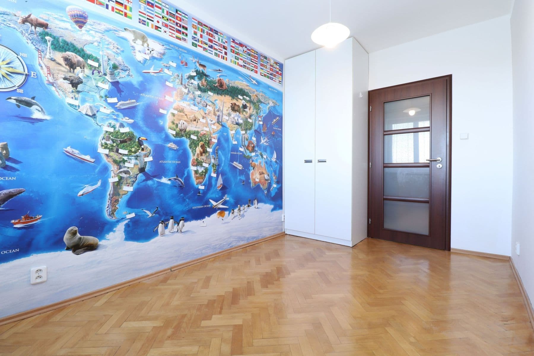 Prenájom bytu 3-izbový 72 m², Hlavní, Praha, Praha Prenájom bytu 3-izbový 72 m², Hlavní, Praha, Praha