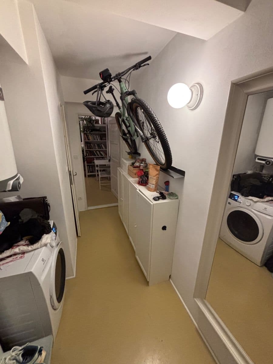 Prenájom bytu 1-izbový 26 m², Velvarská, Praha, Praha Prenájom bytu 1-izbový 26 m², Velvarská, Praha, Praha
