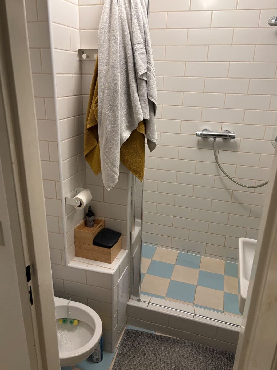 Prenájom bytu 1-izbový 26 m², Velvarská, Praha, Praha Prenájom bytu 1-izbový 26 m², Velvarská, Praha, Praha