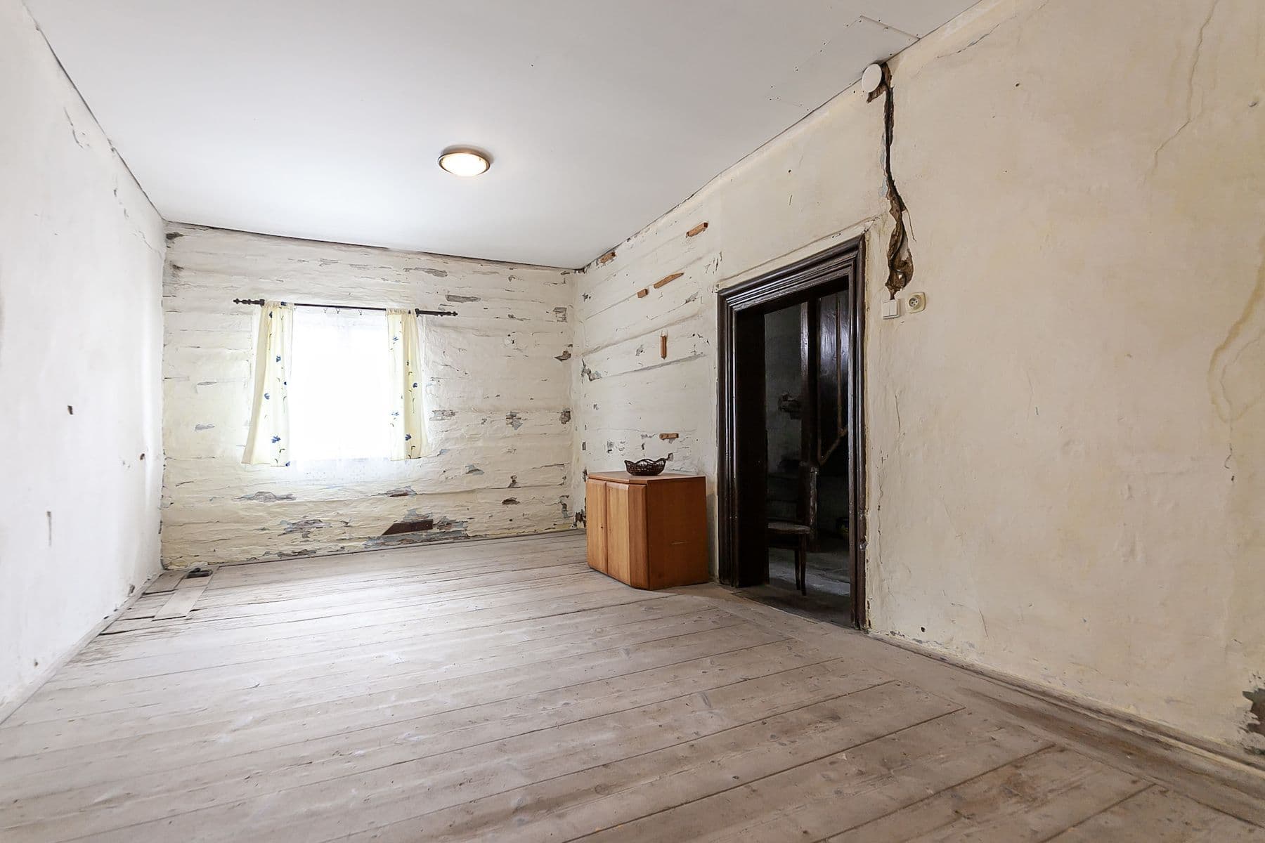 Predaj rekreačného objektu 250 m², pozemek 395 m², Malé náměstí, Lázně Bělohrad, Královéhradecký kraj Predaj rekreačného objektu 250 m², pozemek 395 m², Malé náměstí, Lázně Bělohrad, Královéhradecký kraj