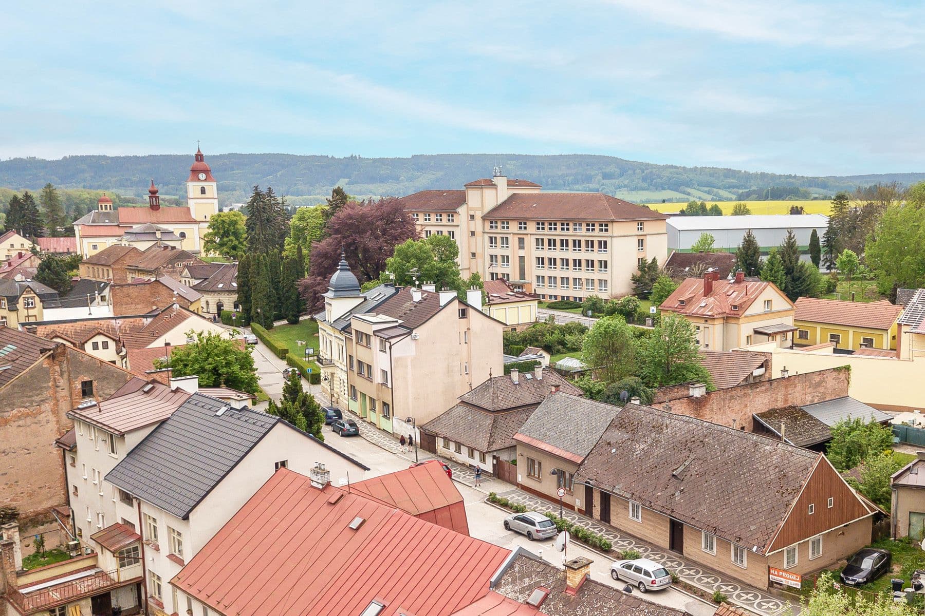 Predaj rekreačného objektu 250 m², pozemek 395 m², Malé náměstí, Lázně Bělohrad, Královéhradecký kraj Predaj rekreačného objektu 250 m², pozemek 395 m², Malé náměstí, Lázně Bělohrad, Královéhradecký kraj