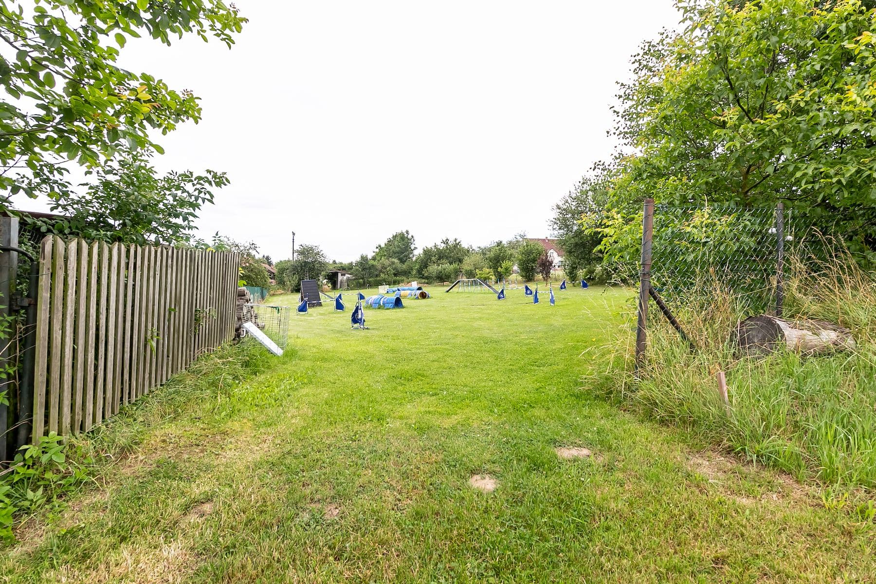 Predaj pozemku 1.800 m², Podveky, Středočeský kraj Predaj pozemku 1.800 m², Podveky, Středočeský kraj