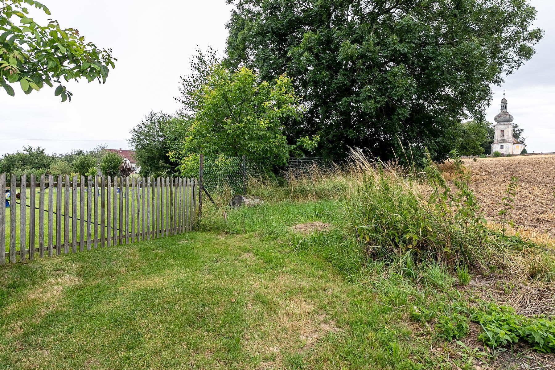 Predaj pozemku 1.800 m², Podveky, Středočeský kraj Predaj pozemku 1.800 m², Podveky, Středočeský kraj