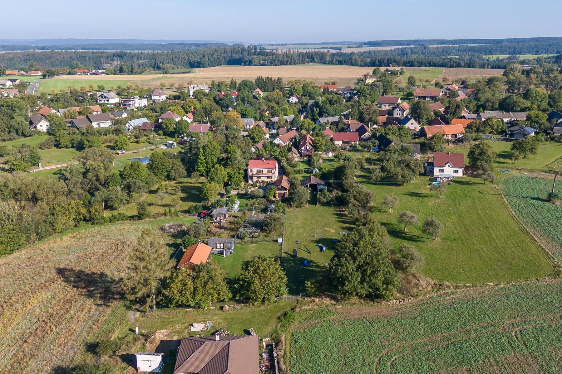 Predaj pozemku 1.800 m², Podveky, Středočeský kraj Predaj pozemku 1.800 m², Podveky, Středočeský kraj