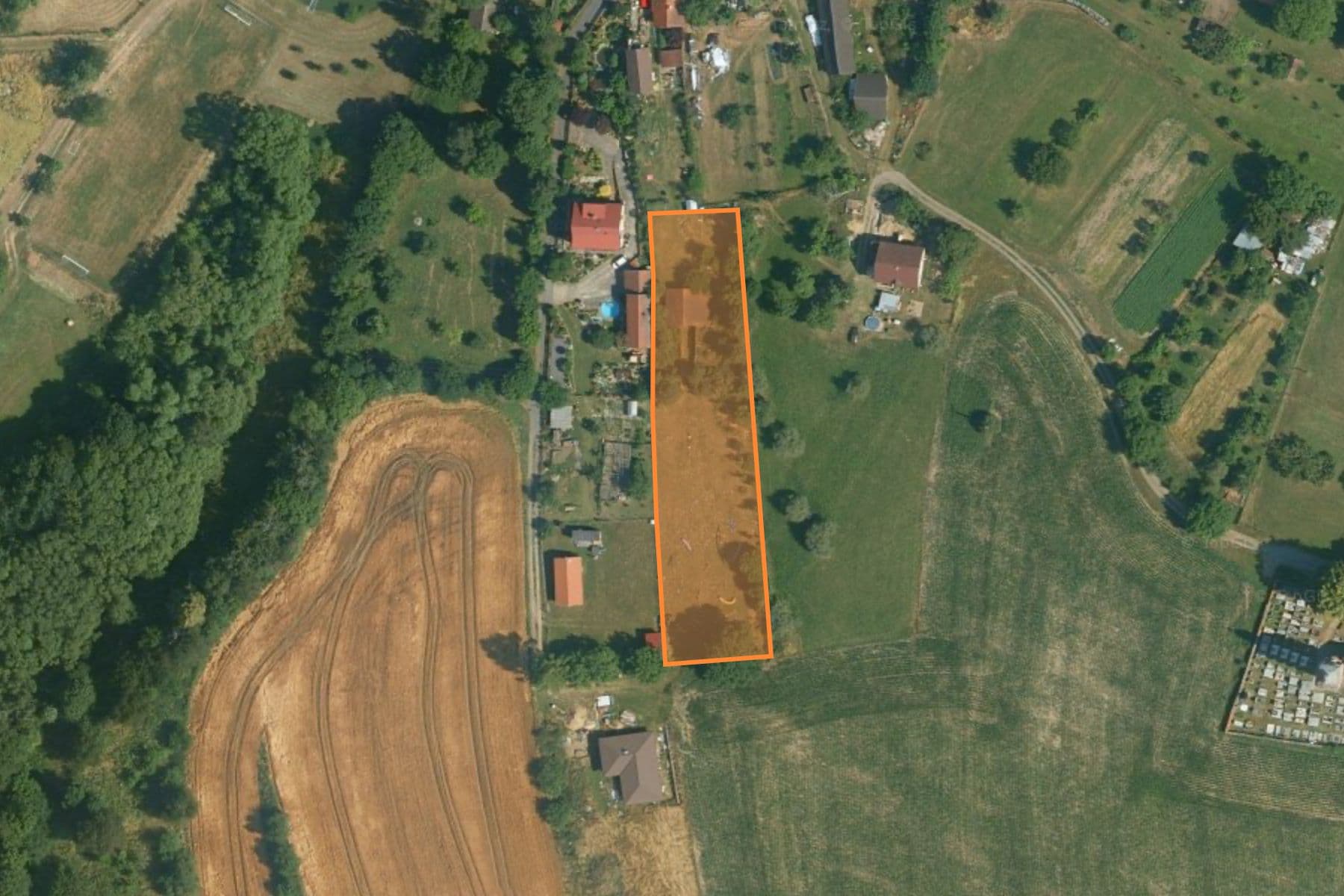 Predaj pozemku 1.800 m², Podveky, Středočeský kraj Predaj pozemku 1.800 m², Podveky, Středočeský kraj
