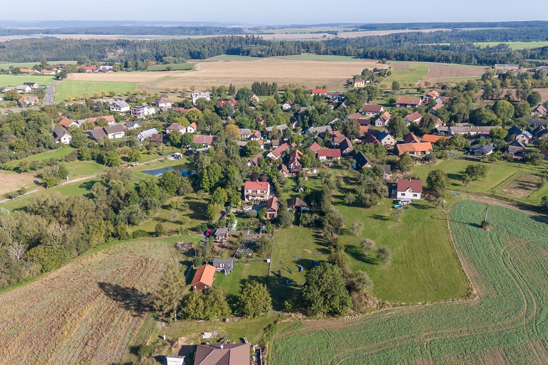 Predaj pozemku 1.800 m², Podveky, Středočeský kraj Predaj pozemku 1.800 m², Podveky, Středočeský kraj