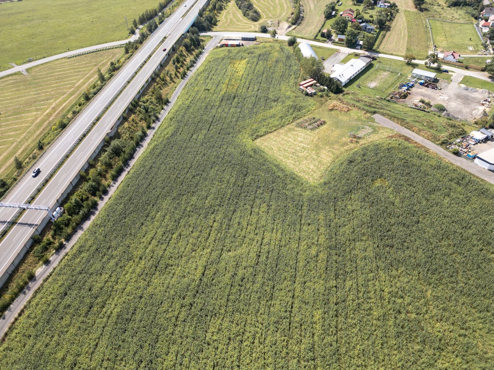 Predaj pozemku 6.770 m², Sudoměřice u Tábora, Jihočeský kraj Predaj pozemku 6.770 m², Sudoměřice u Tábora, Jihočeský kraj