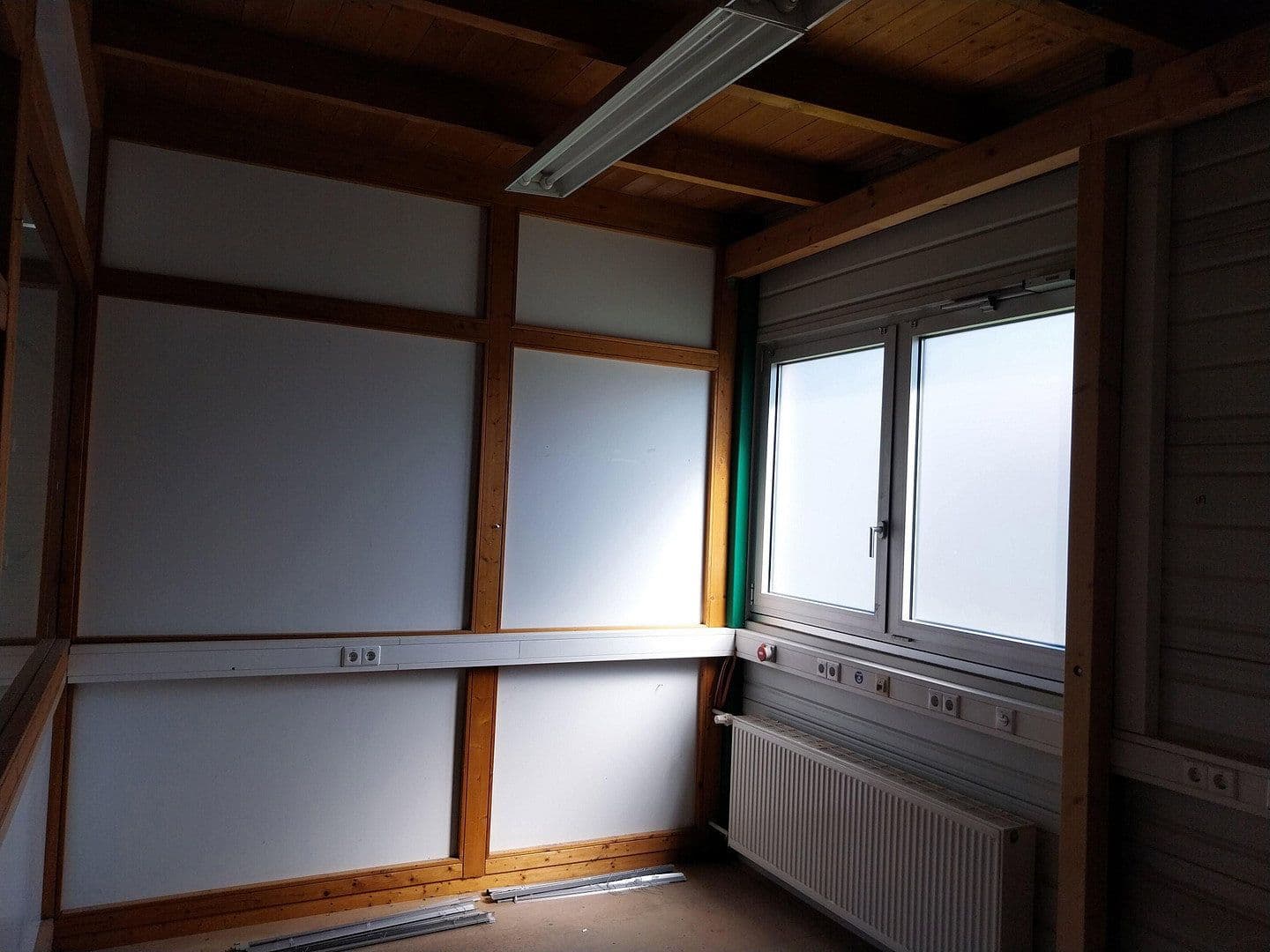Prenájom nebytového priestoru 2.000 m², Uhlmannstrasse 42, Laupheim, Bádensko-Wurttembersko Prenájom nebytového priestoru 2.000 m², Uhlmannstrasse 42, Laupheim, Bádensko-Wurttembersko