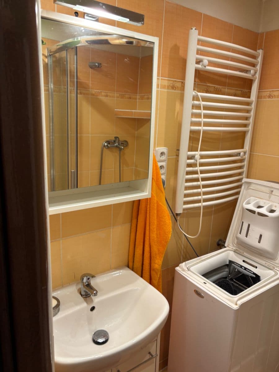 Predaj bytu 3-izbový 63 m², Jeseník nad Odrou, Moravskoslezský kraj Predaj bytu 3-izbový 63 m², Jeseník nad Odrou, Moravskoslezský kraj