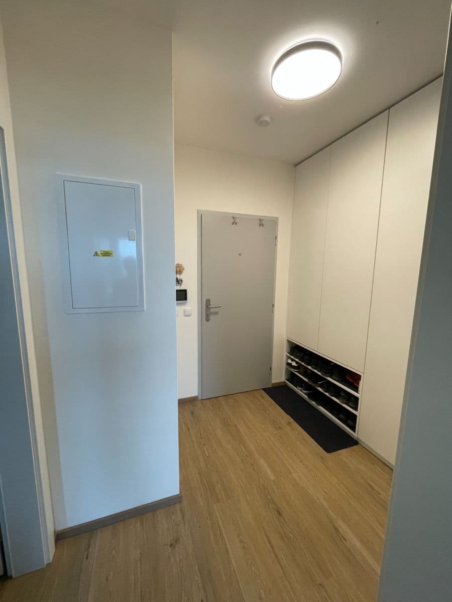 Prenájom bytu 2-izbový 45 m², Fügnerova, Poděbrady, Středočeský kraj Prenájom bytu 2-izbový 45 m², Fügnerova, Poděbrady, Středočeský kraj