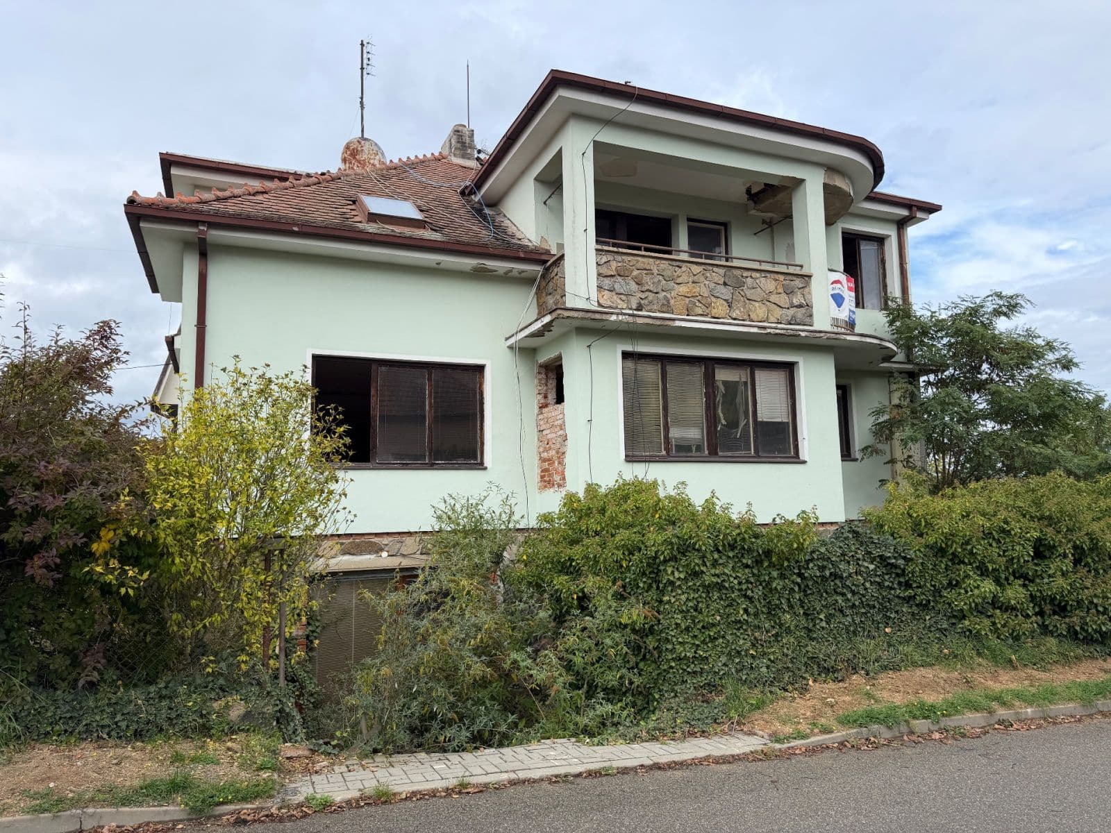 Predaj domu 408 m², pozemek 738 m², Písečná, Střelice, Jihomoravský kraj Predaj domu 408 m², pozemek 738 m², Písečná, Střelice, Jihomoravský kraj