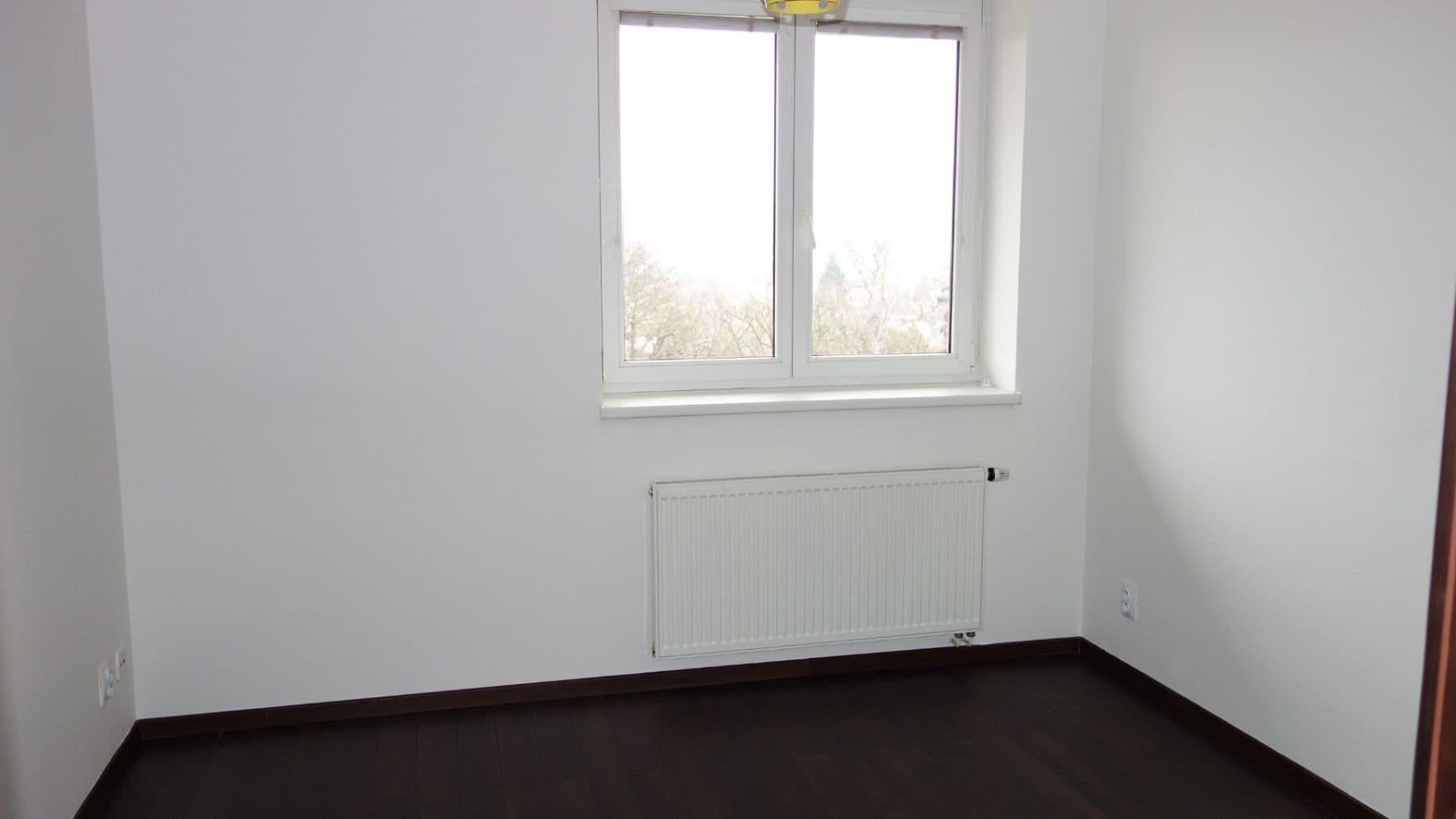 Prenájom bytu 3-izbový 86 m², Cacovická, Brno, Jihomoravský kraj Prenájom bytu 3-izbový 86 m², Cacovická, Brno, Jihomoravský kraj