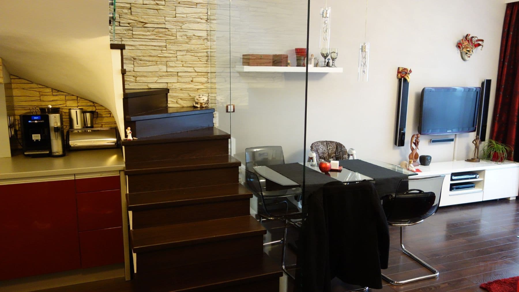 Prenájom bytu 3-izbový 86 m², Cacovická, Brno, Jihomoravský kraj Prenájom bytu 3-izbový 86 m², Cacovická, Brno, Jihomoravský kraj