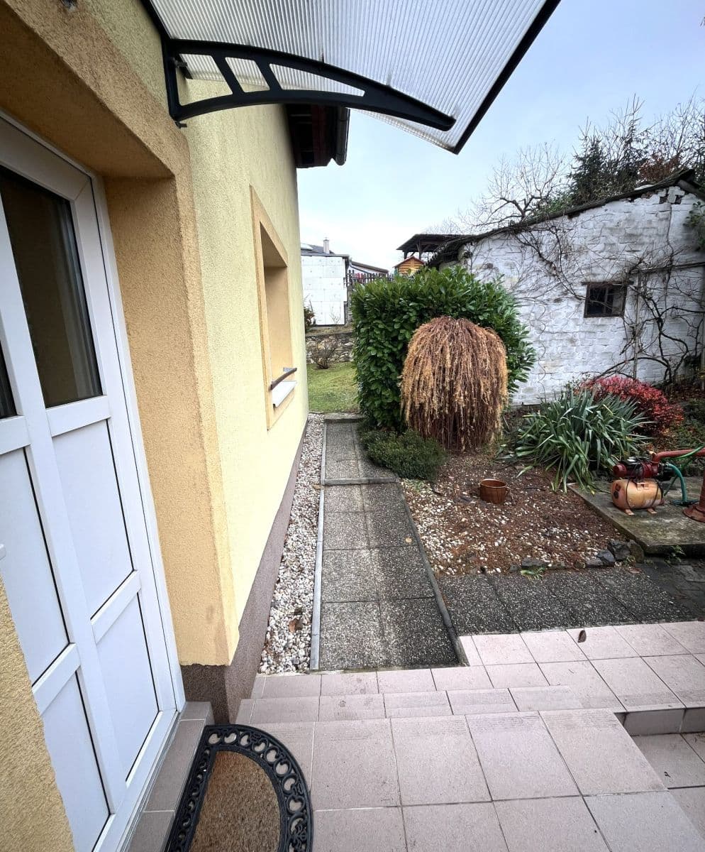 Prenájom domu 140 m², pozemek 1.000 m², Čisovická, Mníšek pod Brdy, Středočeský kraj Prenájom domu 140 m², pozemek 1.000 m², Čisovická, Mníšek pod Brdy, Středočeský kraj