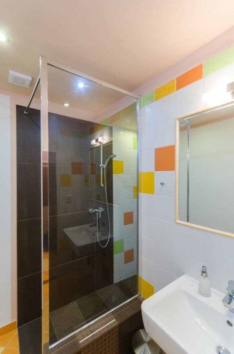 Prenájom bytu 3-izbový 50 m², Gajdošova, Brno, Jihomoravský kraj Prenájom bytu 3-izbový 50 m², Gajdošova, Brno, Jihomoravský kraj