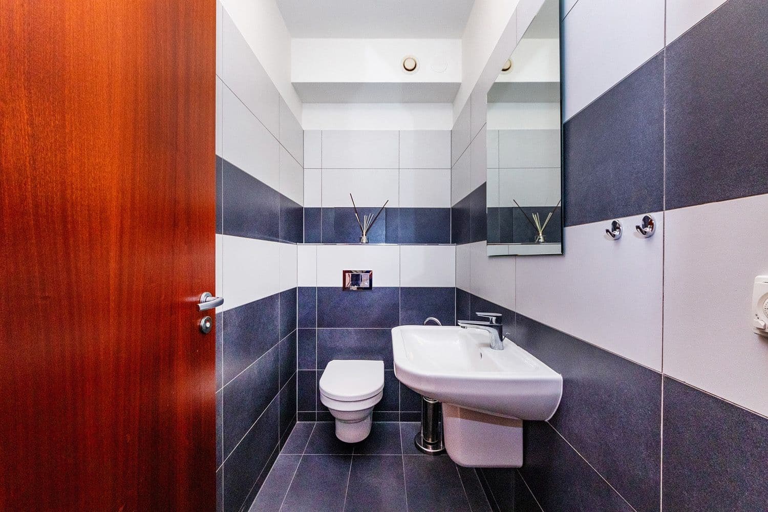 Predaj bytu 3-izbový 120 m², Jindřicha Plachty, Praha, Praha Predaj bytu 3-izbový 120 m², Jindřicha Plachty, Praha, Praha