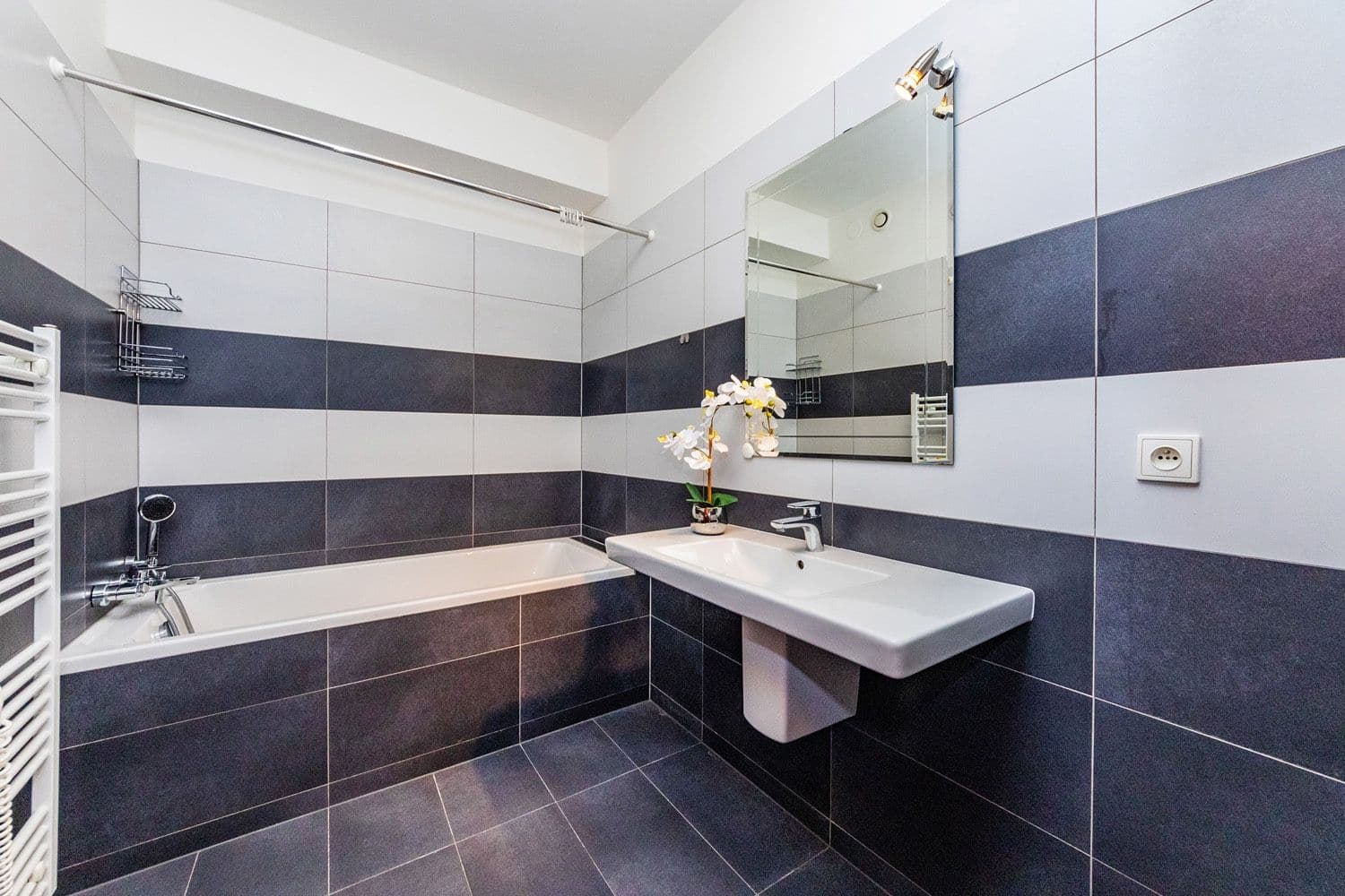 Predaj bytu 3-izbový 120 m², Jindřicha Plachty, Praha, Praha Predaj bytu 3-izbový 120 m², Jindřicha Plachty, Praha, Praha