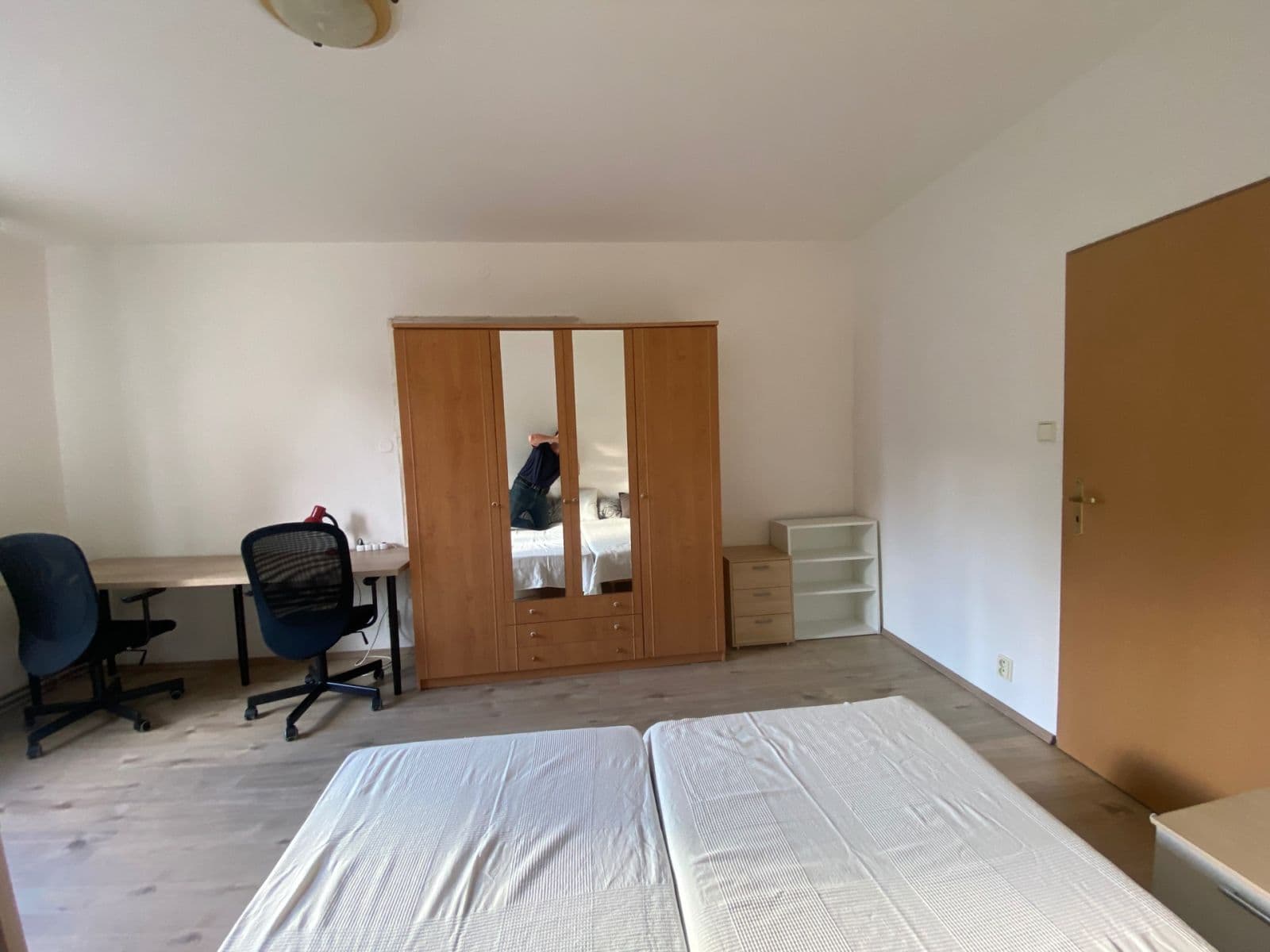 Prenájom bytu 1-izbový 40 m², Buštěhradská, Praha, Praha Prenájom bytu 1-izbový 40 m², Buštěhradská, Praha, Praha
