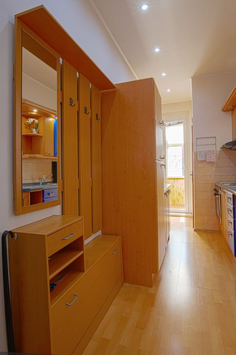 Prenájom bytu 2-izbový 55 m², Hartigova, Praha, Praha Prenájom bytu 2-izbový 55 m², Hartigova, Praha, Praha