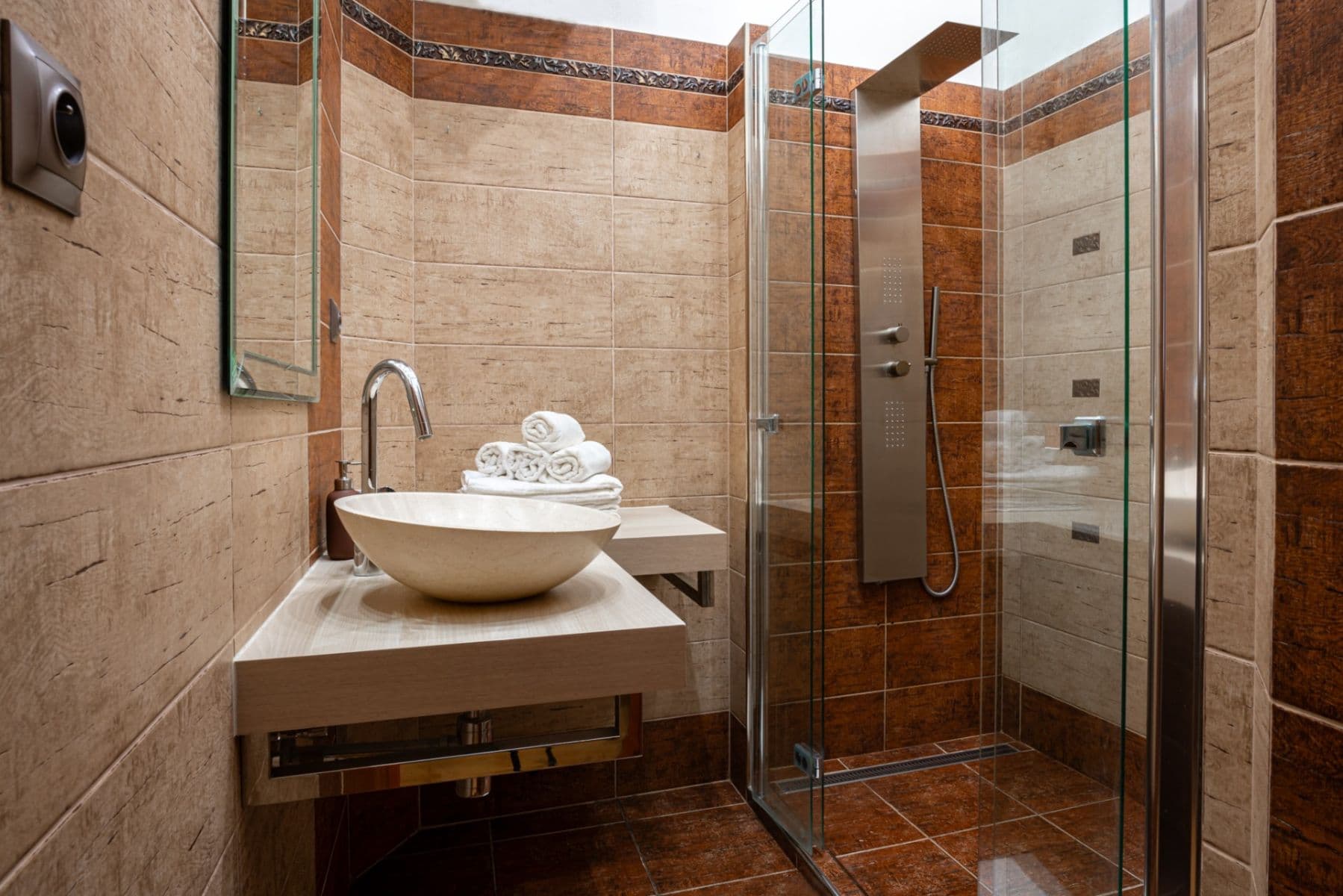 Prenájom bytu 2-izbový 55 m², Hartigova, Praha, Praha Prenájom bytu 2-izbový 55 m², Hartigova, Praha, Praha