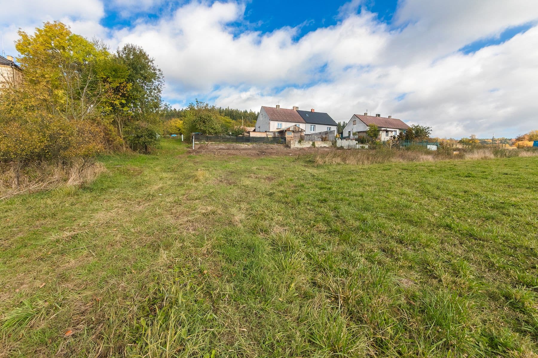 Predaj pozemku 377 m², Verušičky, Karlovarský kraj Predaj pozemku 377 m², Verušičky, Karlovarský kraj