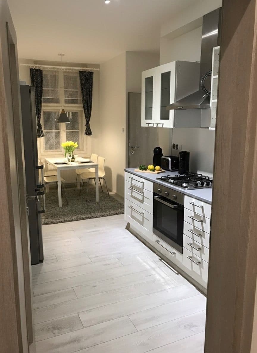 Predaj bytu 4-izbový 100 m², Bubenská, Praha, Praha Predaj bytu 4-izbový 100 m², Bubenská, Praha, Praha