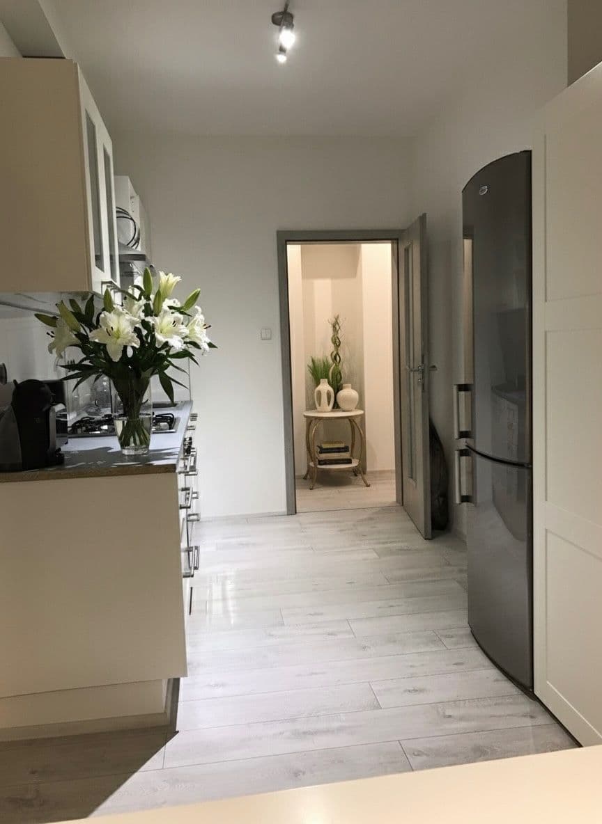 Predaj bytu 4-izbový 100 m², Bubenská, Praha, Praha Predaj bytu 4-izbový 100 m², Bubenská, Praha, Praha