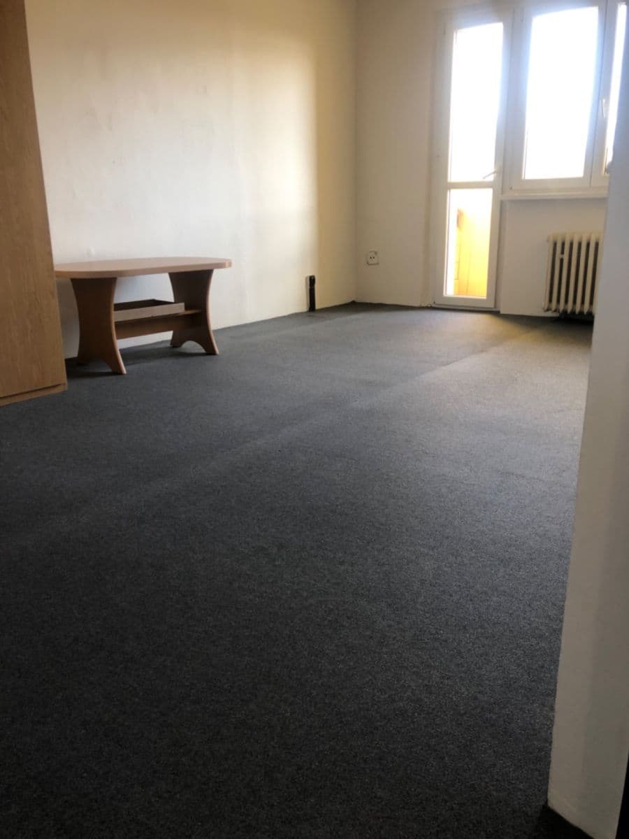 Prenájom bytu 2-izbový 60 m², Duchcovská, Teplice, Ústecký kraj Prenájom bytu 2-izbový 60 m², Duchcovská, Teplice, Ústecký kraj