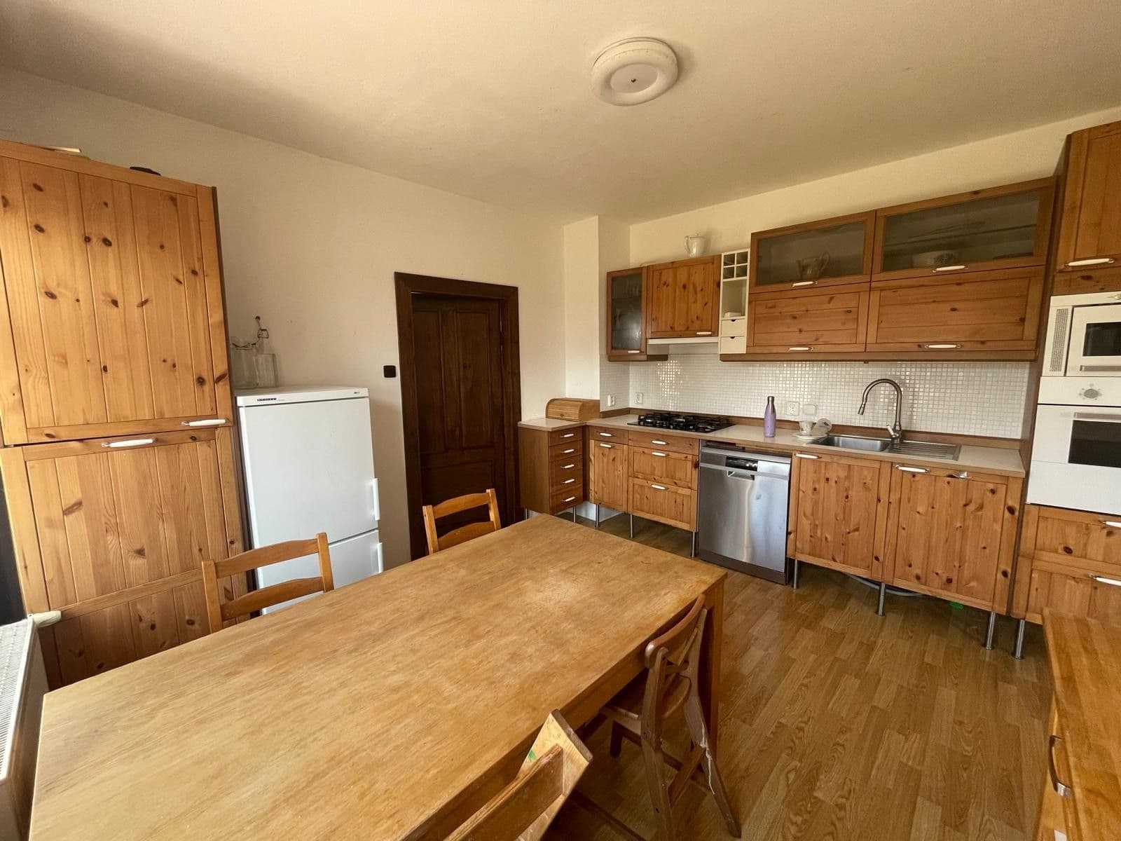 Predaj domu 274 m², pozemek 1.815 m², Zákupy, Liberecký kraj Predaj domu 274 m², pozemek 1.815 m², Zákupy, Liberecký kraj