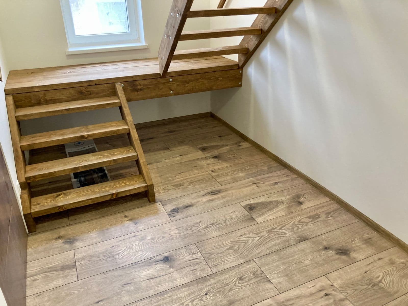 Predaj bytu 3-izbový 75 m², Dlouhá, Karlovy Vary, Karlovarský kraj Predaj bytu 3-izbový 75 m², Dlouhá, Karlovy Vary, Karlovarský kraj