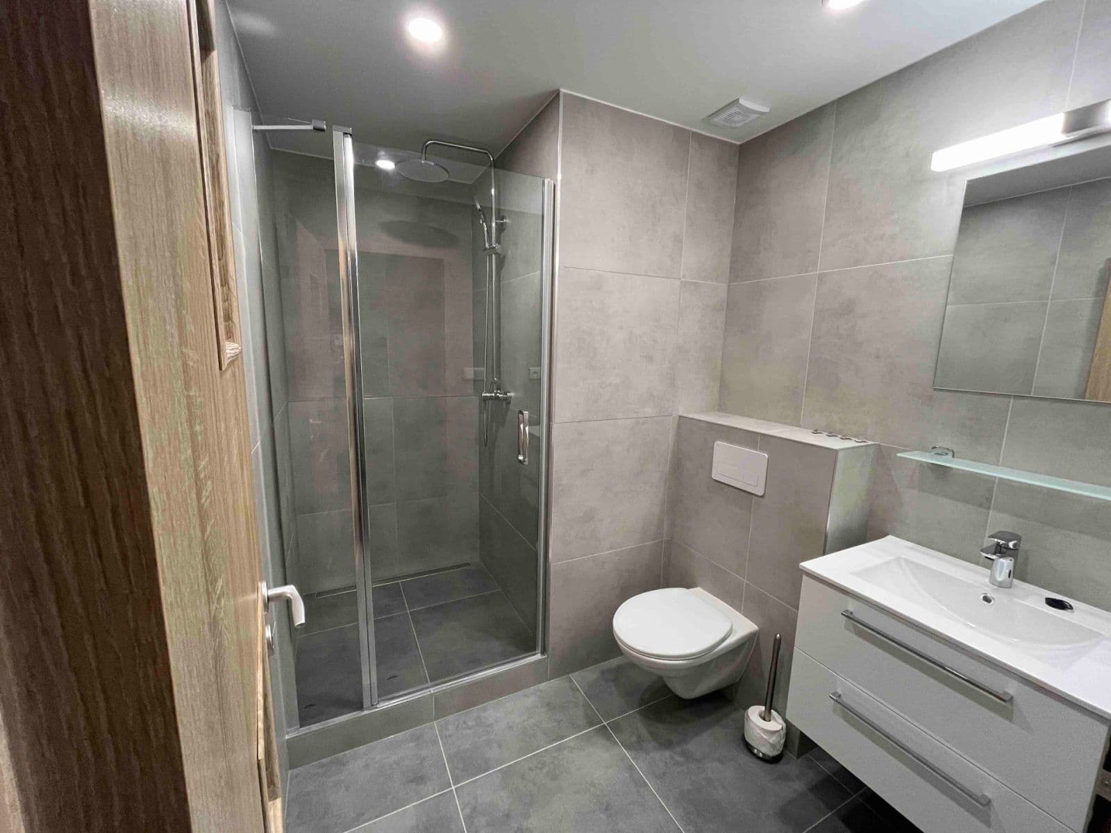 Prenájom bytu 1-izbový 31 m², Dukelských hrdinů, Ústí nad Labem, Ústecký kraj Prenájom bytu 1-izbový 31 m², Dukelských hrdinů, Ústí nad Labem, Ústecký kraj