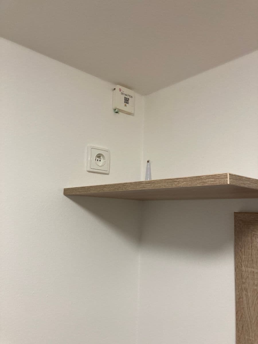 Prenájom bytu 1-izbový 31 m², Dukelských hrdinů, Ústí nad Labem, Ústecký kraj Prenájom bytu 1-izbový 31 m², Dukelských hrdinů, Ústí nad Labem, Ústecký kraj