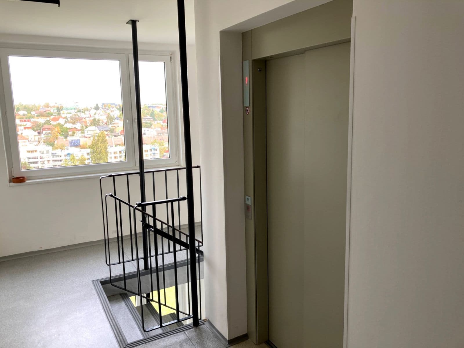 Predaj bytu 3-izbový 81 m², U Jezera, Praha, Praha Predaj bytu 3-izbový 81 m², U Jezera, Praha, Praha