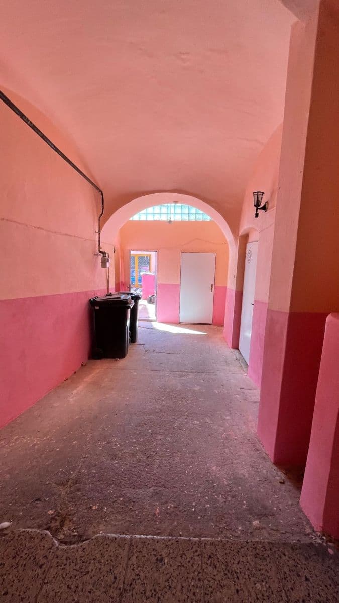 Prenájom bytu 1-izbový 44 m², Štechova, Slaný, Středočeský kraj Prenájom bytu 1-izbový 44 m², Štechova, Slaný, Středočeský kraj