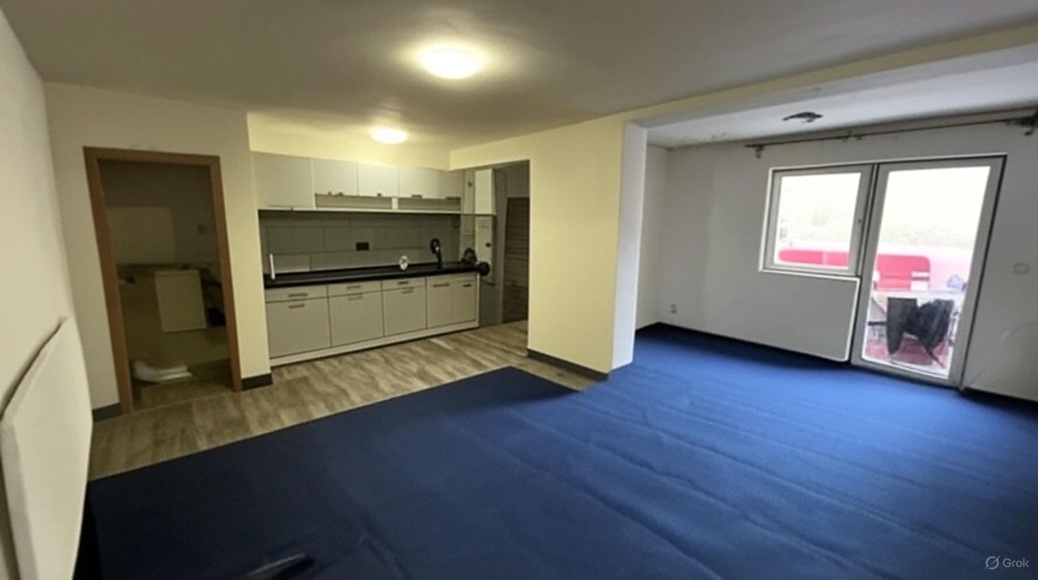 Prenájom bytu 1-izbový 44 m², Štechova, Slaný, Středočeský kraj Prenájom bytu 1-izbový 44 m², Štechova, Slaný, Středočeský kraj