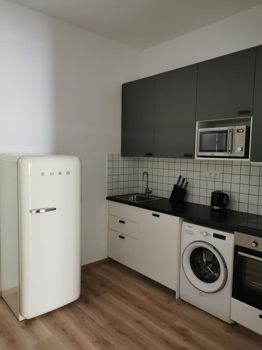 Predaj bytu 1-izbový 37 m², Pivovarská, Praha, Praha Predaj bytu 1-izbový 37 m², Pivovarská, Praha, Praha