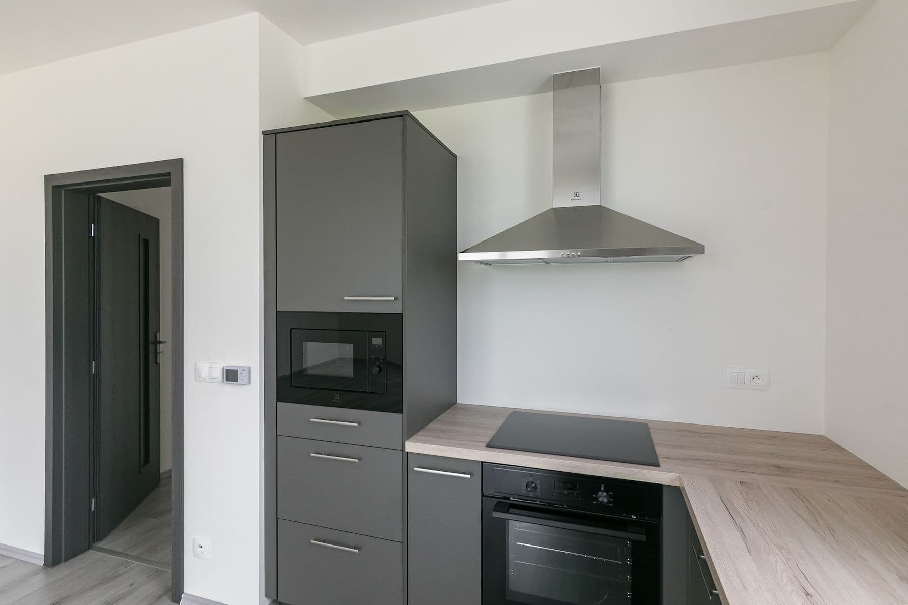 Predaj bytu 2-izbový 58 m², Uhlířské Janovice, Středočeský kraj Predaj bytu 2-izbový 58 m², Uhlířské Janovice, Středočeský kraj