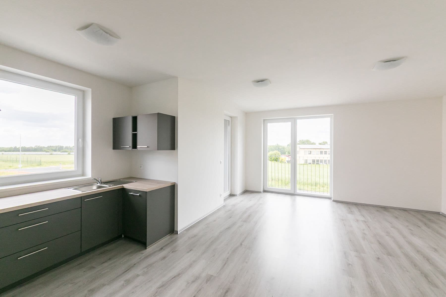 Predaj bytu 2-izbový 58 m², Uhlířské Janovice, Středočeský kraj Predaj bytu 2-izbový 58 m², Uhlířské Janovice, Středočeský kraj