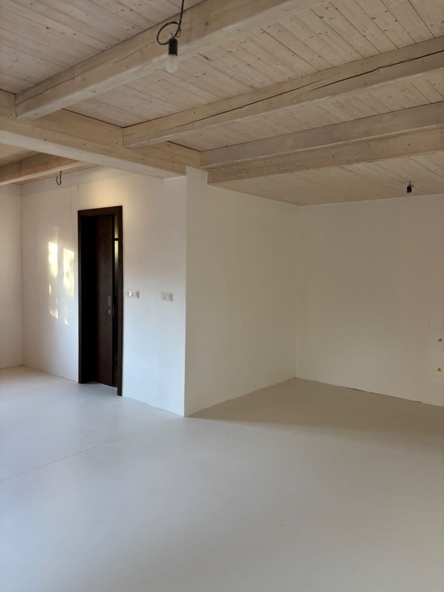 Prenájom bytu 1-izbový 40 m², Loučná, Brno, Jihomoravský kraj Prenájom bytu 1-izbový 40 m², Loučná, Brno, Jihomoravský kraj