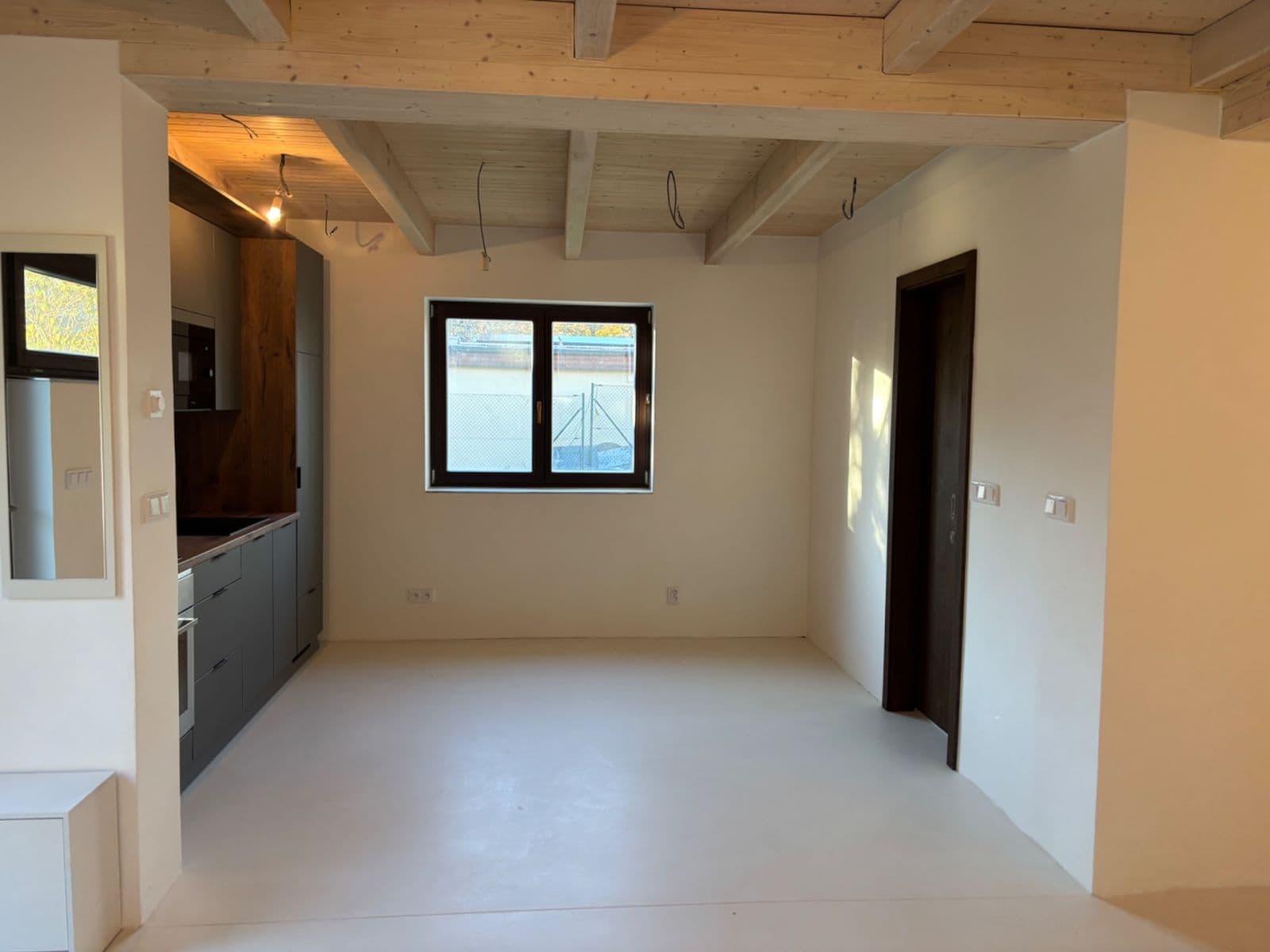 Prenájom bytu 1-izbový 40 m², Loučná, Brno, Jihomoravský kraj Prenájom bytu 1-izbový 40 m², Loučná, Brno, Jihomoravský kraj