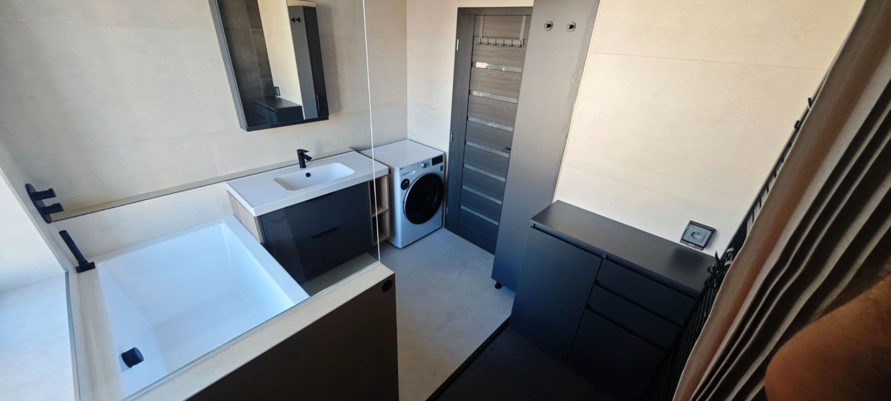 Prenájom bytu 2-izbový 66 m², Vinohradská, Praha, Praha Prenájom bytu 2-izbový 66 m², Vinohradská, Praha, Praha